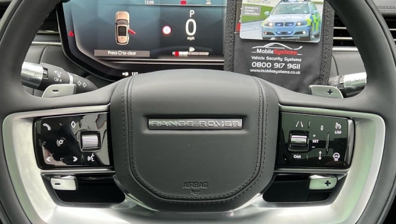 Range Rover protected with SmarTrack Fleet Tracker